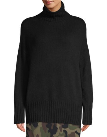 Long-Sleeved Women T-shirt