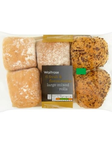 Iceland 6 Hot Cross Buns